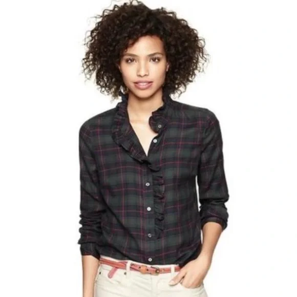 Gap The Fitted Boyfriend Plaid Button Down Shirt - Picture 1 of 7